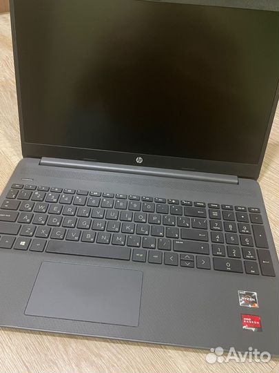 Отличный ультрабук HP 2021 года