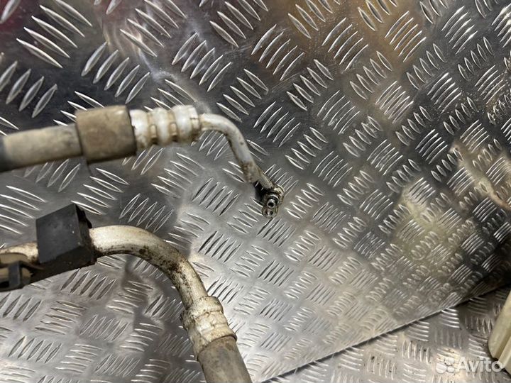 Трубка кондиционера Kia Cerato 2 седан