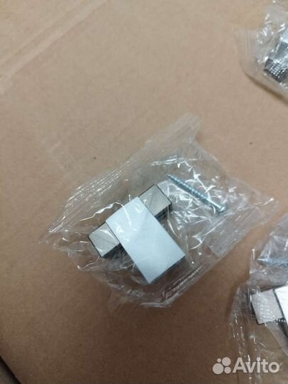 Мебельные ручки