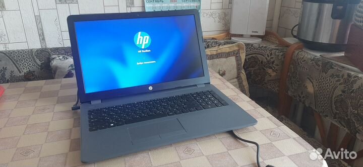 Ноутбук hp pavilion 15 250g6 с сумкой