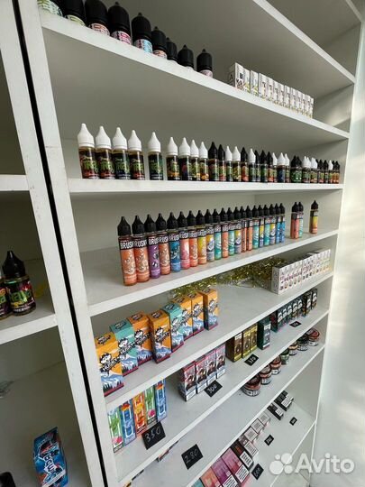 Магазин табачных изделий, вейп шоп возле ТЦ