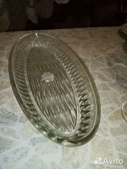 Конфетница и селедочници