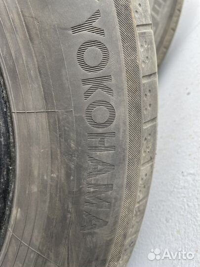 Yokohama BluEarth AE50 215/65 R17 99V