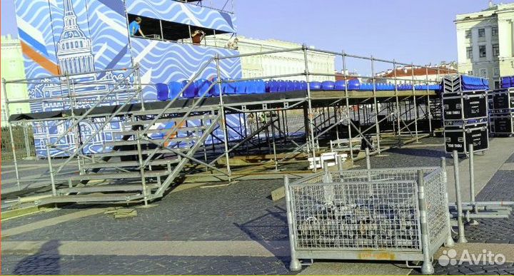 Строительные леса для сцен Layher подиумы/траверсы