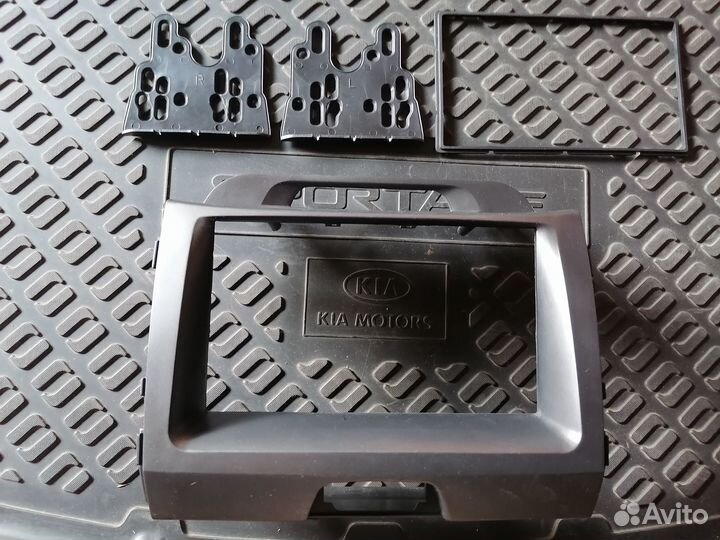 Переходная рамка KIA Sportage-3 10-14 2din Incar