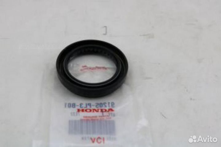 Honda 91205-PL3-B01 Сальник привода