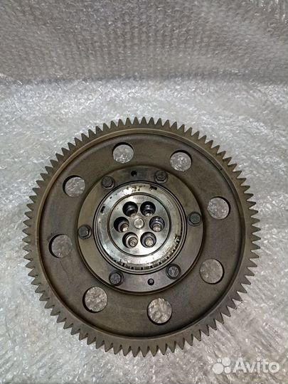 Промежуточная шестерня грм Volvo