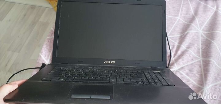 Ноутбук asus