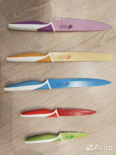 Набор ножей с подставкой Apollo Nuances