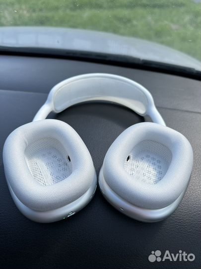 Apple airpods pro max