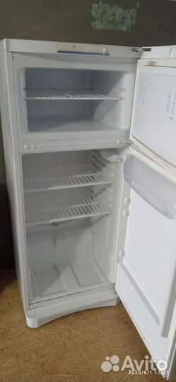 Холодильник