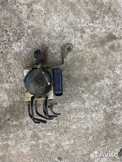 Блок ABS Mazda 3 bk LF17 2.0