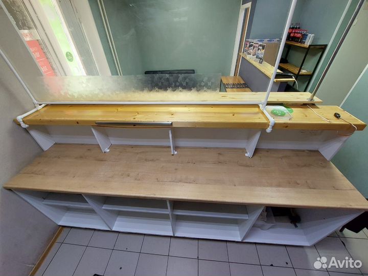 Барная стойка, ресепшен