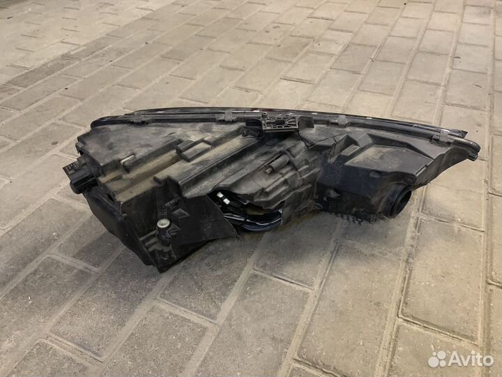 Фара левая audi a4 8w0941033d