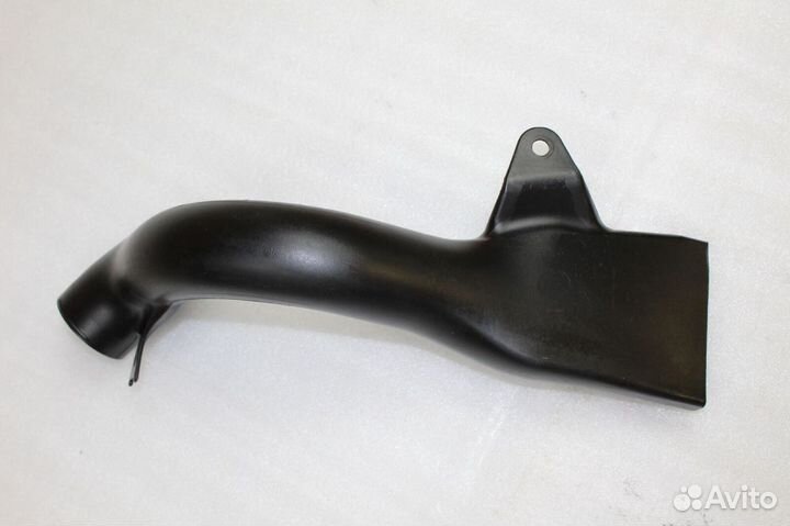 Доп вентиляция вариатора Can-Am Maverick 703500843