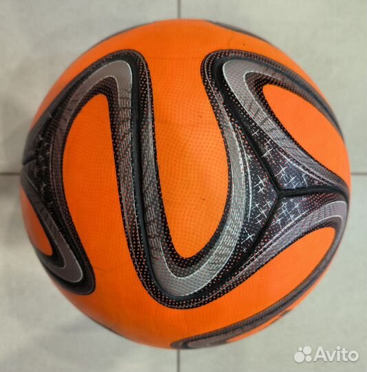 Мяч футбольный adidas brazuca powerorange