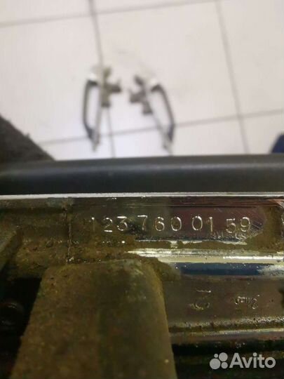 Ручки дверей Mercedes w123
