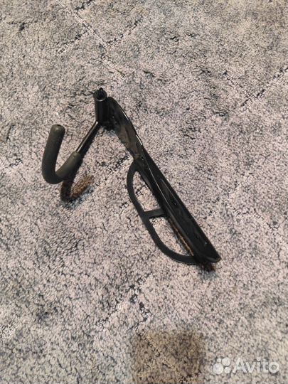 Хранение велосипеда на стене