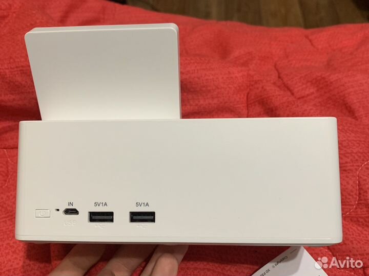 Беспроводная зарядка для телефона