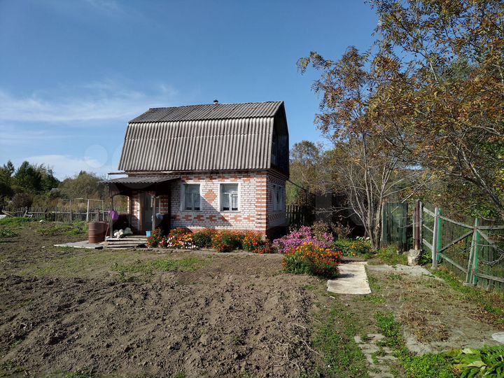 Дача 40 м² на участке 10 сот.