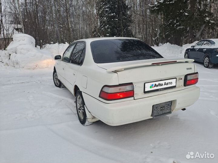 Toyota Corolla 1.5 AT, 1994, 200 000 км