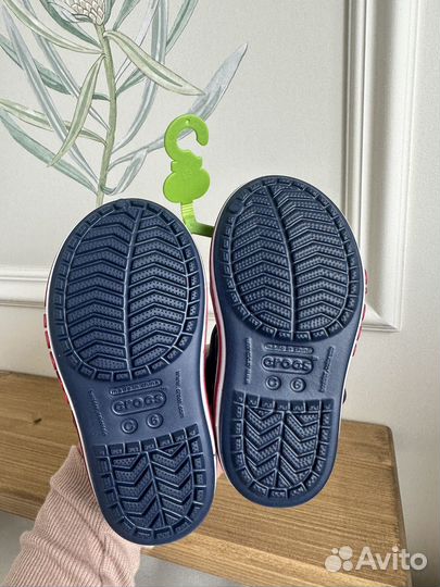 Сандалии Crocs детские