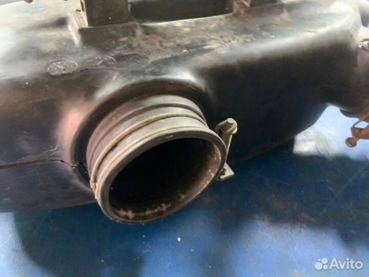 Воздухозаборник Subaru Impreza GC 2.0