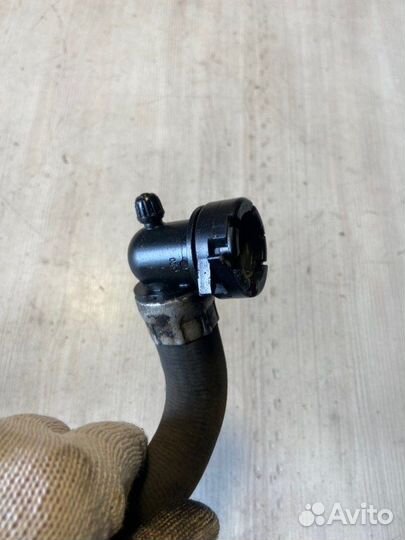 Патрубок отопителя Peugeot 308 EP6DT