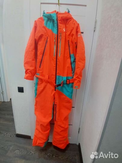 Комбинезон сноубордический