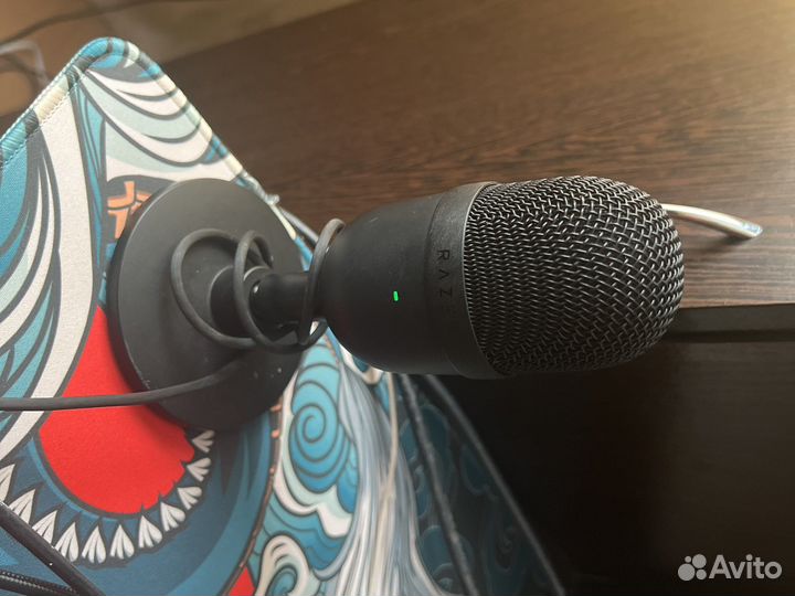 Микрофон razer seiren mini черный