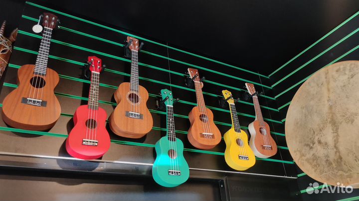 Укулеле гавайская гитара