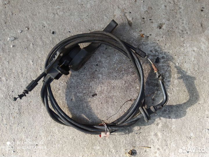 Трос открывания капота land rover Freelander 2