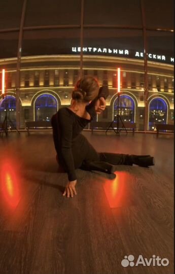 Танцы для начинающих, педагог по стрип пластике