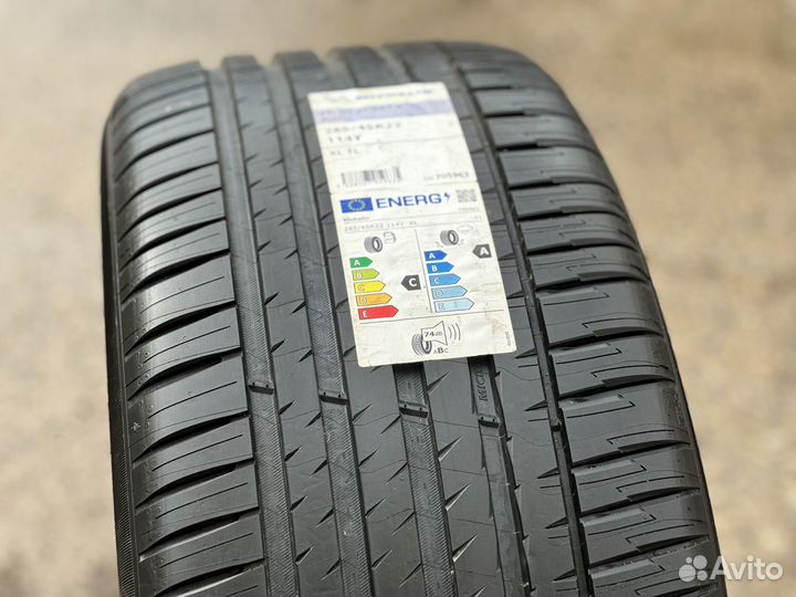 Michelin Pilot Sport 4 SUV 285/45 R22