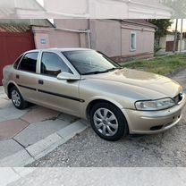 Opel Vectra 1.6 MT, 1999, 180 000 км, с пробегом, цена 390 000 руб.