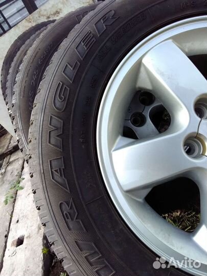 Goodyear Wrangler HP 245/65 R17