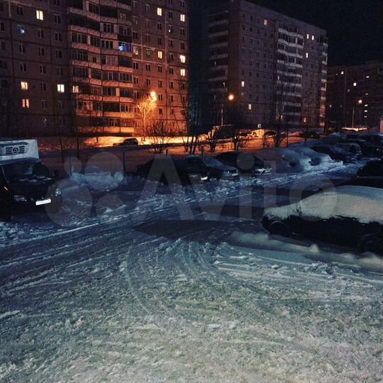 Машиноместо, 30 м²