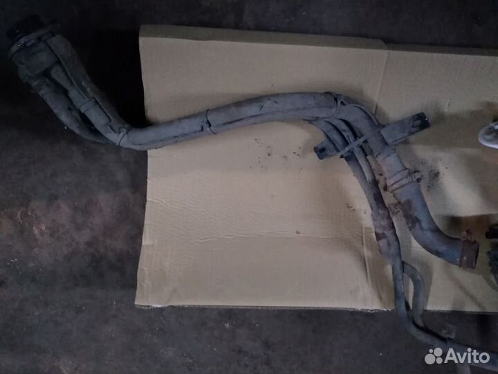 Горловина топливная Хендай Солярис Элантра Киа Рио