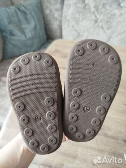 Ботиночки для малыша 18 размера