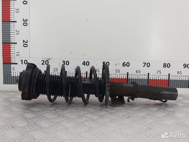 Стойка для Skoda Fabia 1