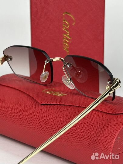 Солнцезащитные очки Cartier