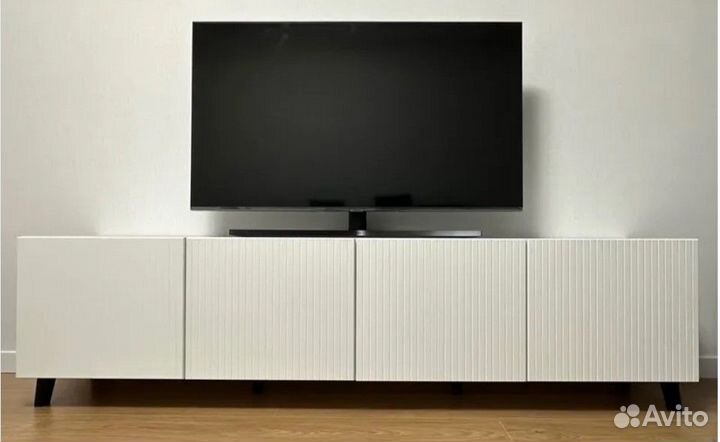 Тумба под телевизор крит 2 новая