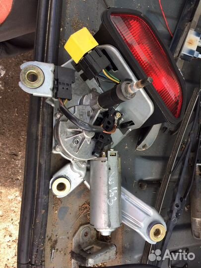 Задний дворник на мерседес ML W163