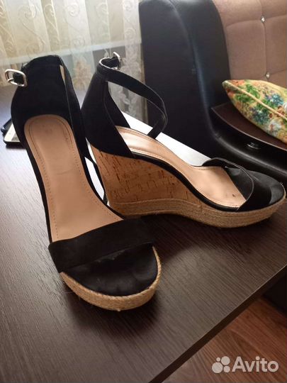 Босоножки женские 36 размер черные