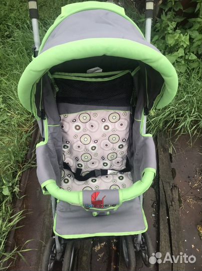 Прогулочная коляска