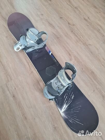 Сноуборд с креплениями burton