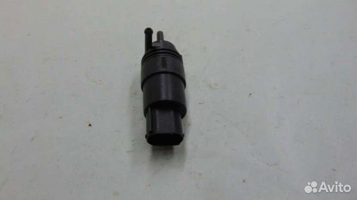 Насос BMW 5 E39 2000г. 8360244