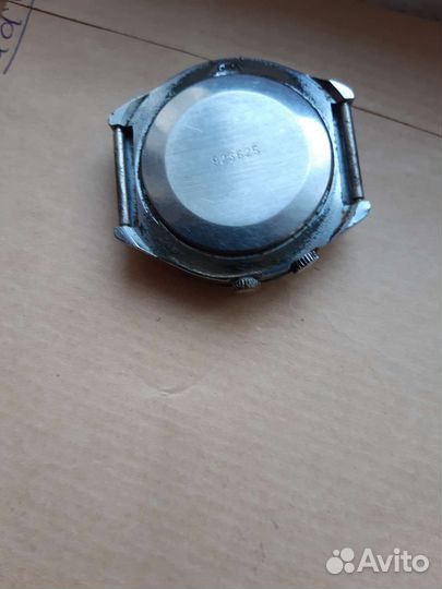 Часы наручные