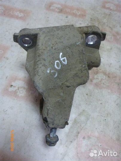 Кронштейн Renault Duster HSM F4R 2013