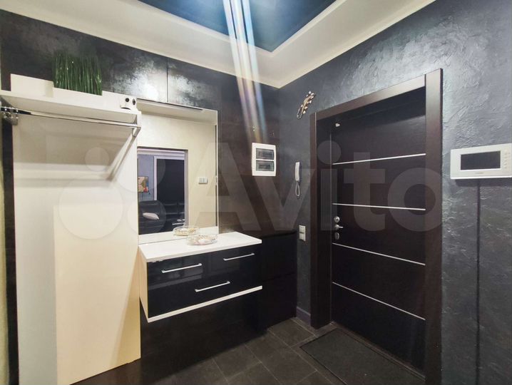 2-к. квартира, 73,4 м², 3/18 эт.